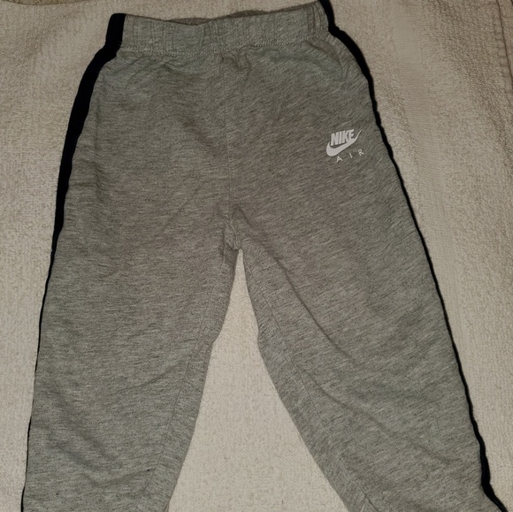 Nike grey and navy sweatpants - Picture 1 of 3